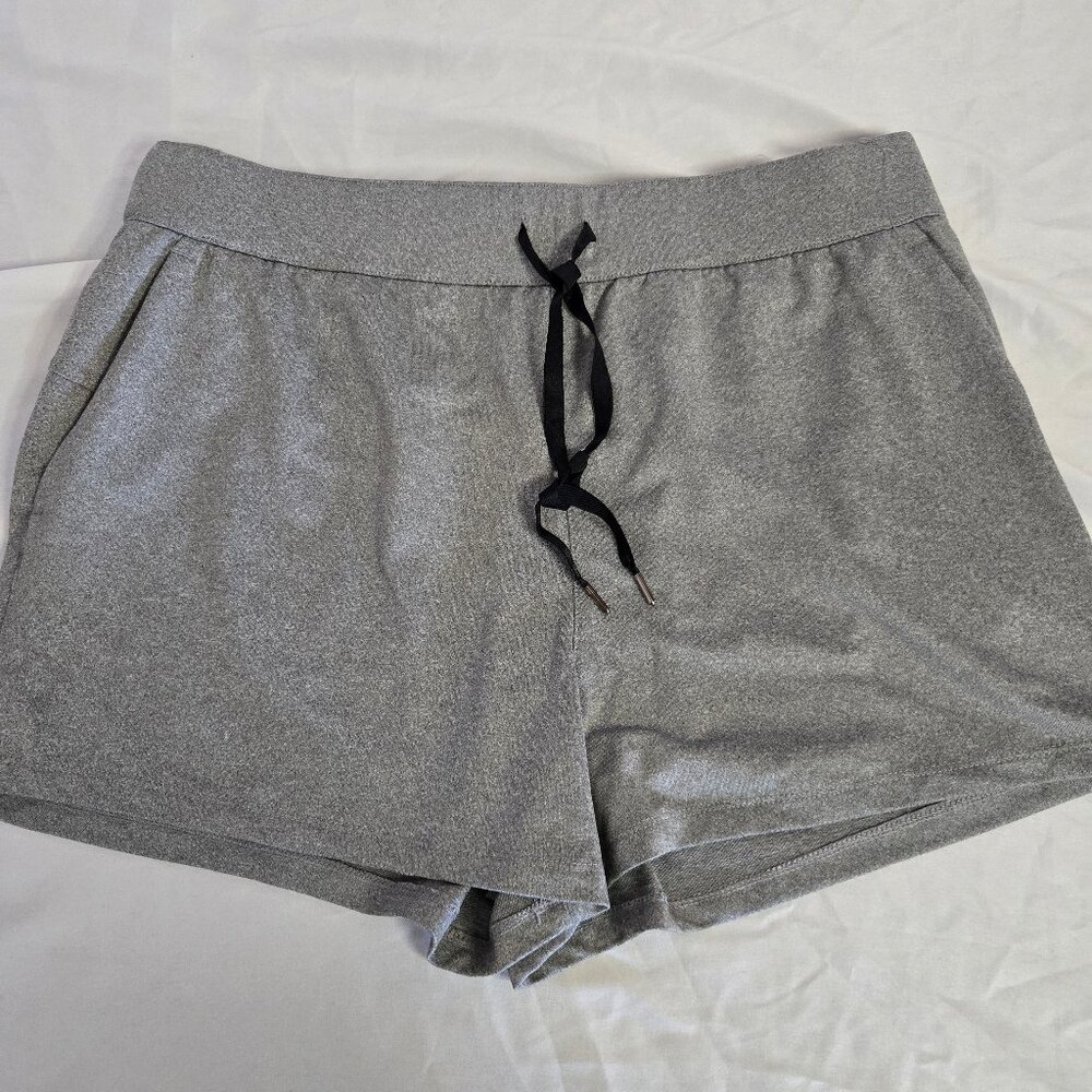 Activ Women's Gray Shorts (8/L) Activ Tagless